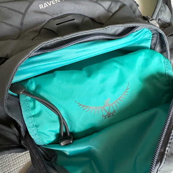 Osprey Raven 14 Women’s Bike Hydro Backpack - Picture 5 of 8